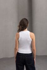Halter-Atlet-Beyaz-Woman-Kapsul-Gardrop