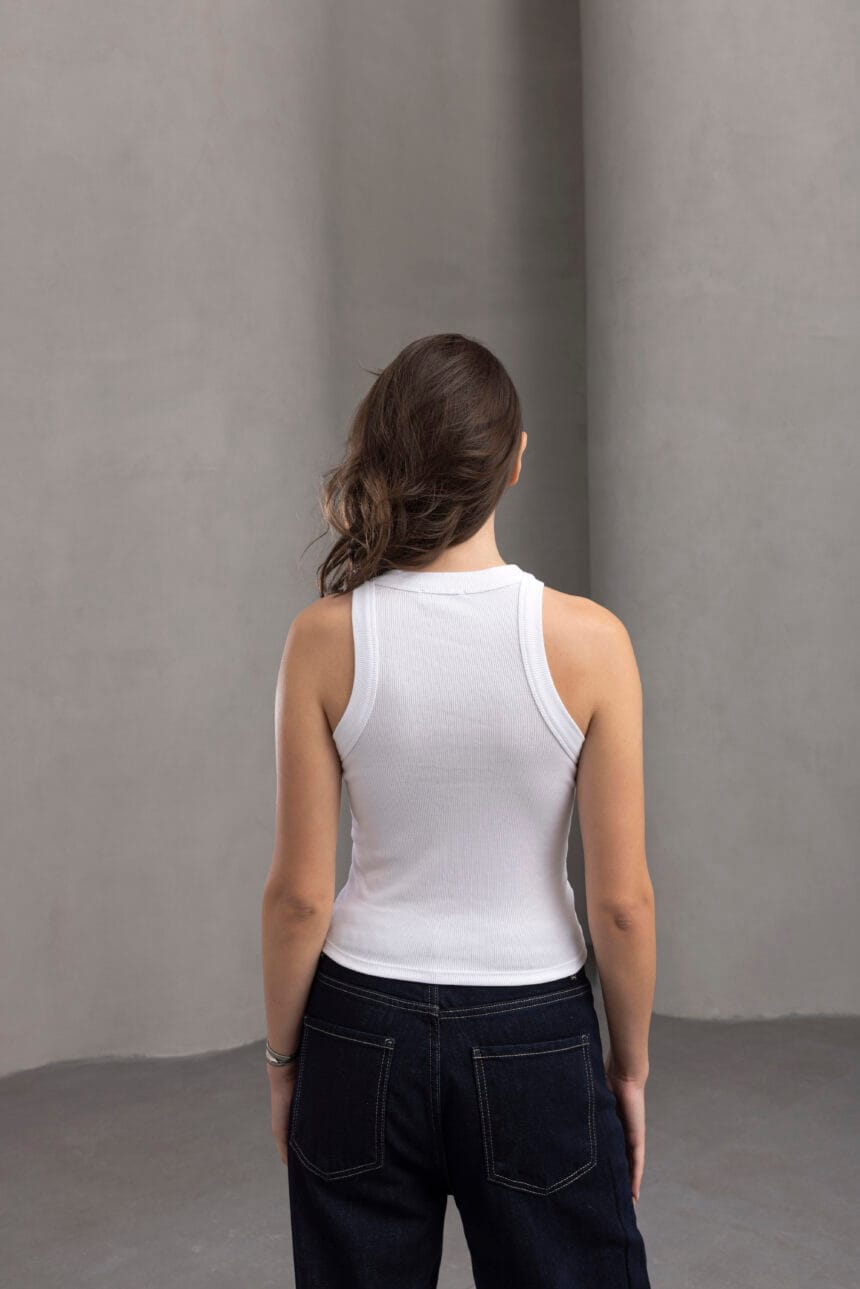 Halter-Atlet-Beyaz-Woman-Kapsul-Gardrop