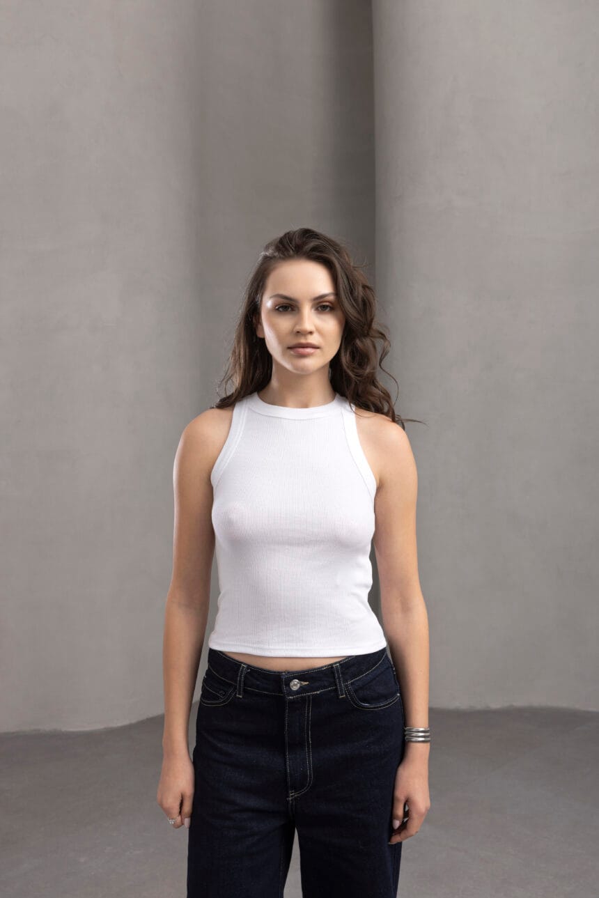 Halter-Atlet-Beyaz-Woman-Kapsul-Gardrop