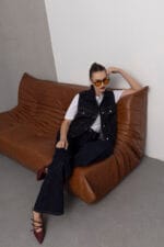 Koyu-Mavi-Denim-Yelek-Kadin