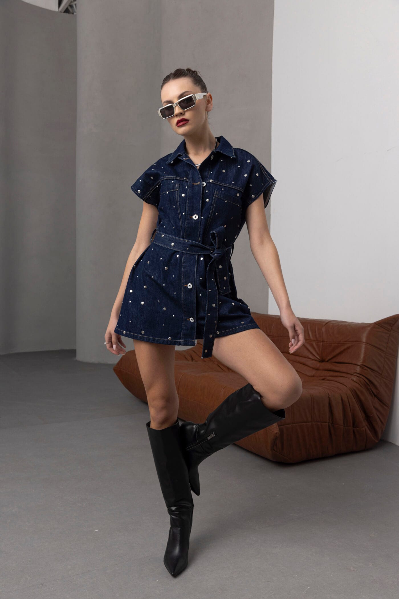 Koyu-Mavi-Metal-Zimba-Detayli-Denim-Kusakli-Yelek
