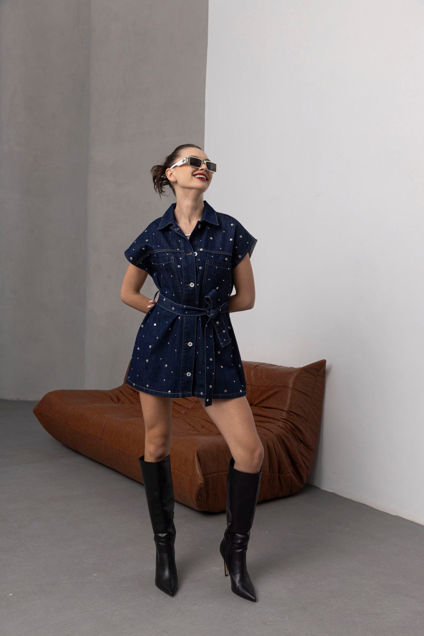 Koyu-Mavi-Metal-Zimba-Detayli-Denim-Kusakli-Yelek