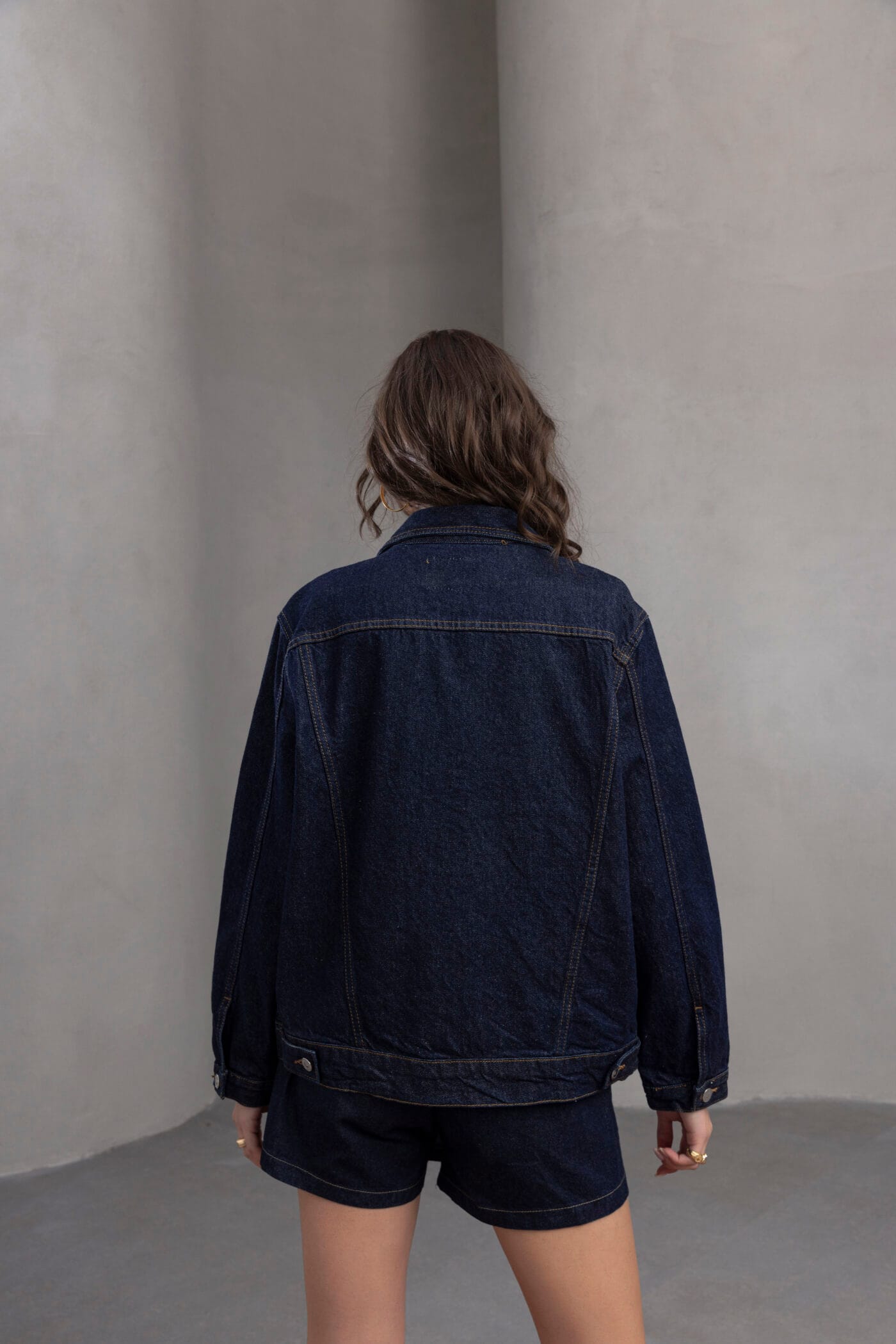 Koyu-Mavi-Regular-Fit-Denim-Ceket-Kadin