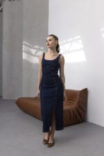 Mavi-Midi-Yirtmacli-Slim-Denim-Elbise-Kadin