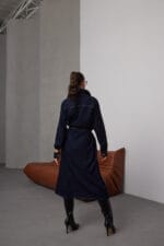 OYU-MAVI-BOYDAN-DUGMELI-MIDI-BOY-KUSAKLI-DENIM-ELBISE