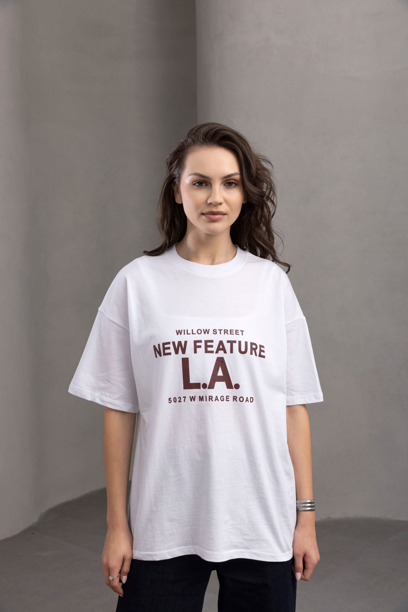 Yazi-Baskili-Oversize-T-Shirt-Kadin