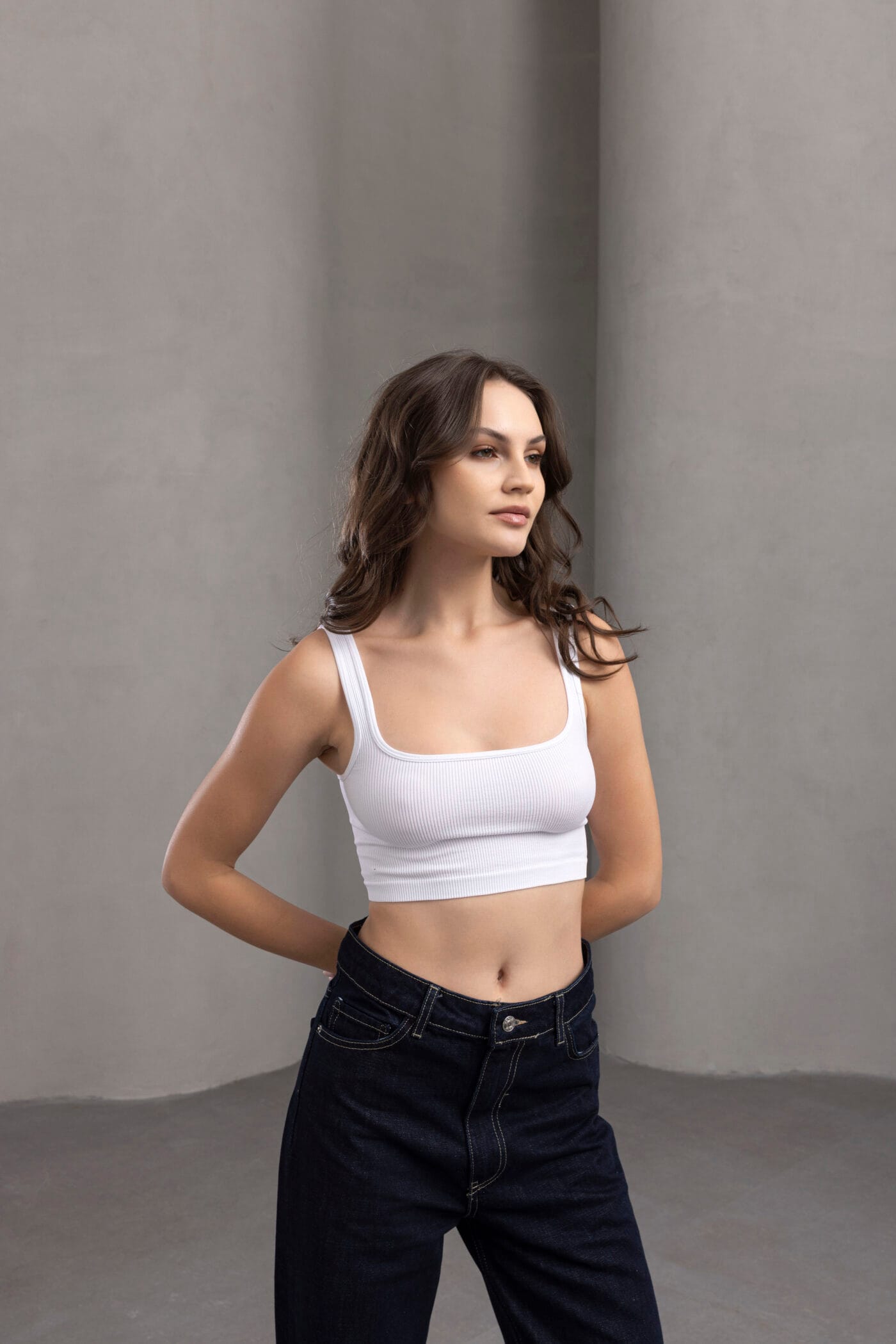 ekru-crop-top-Kadin
