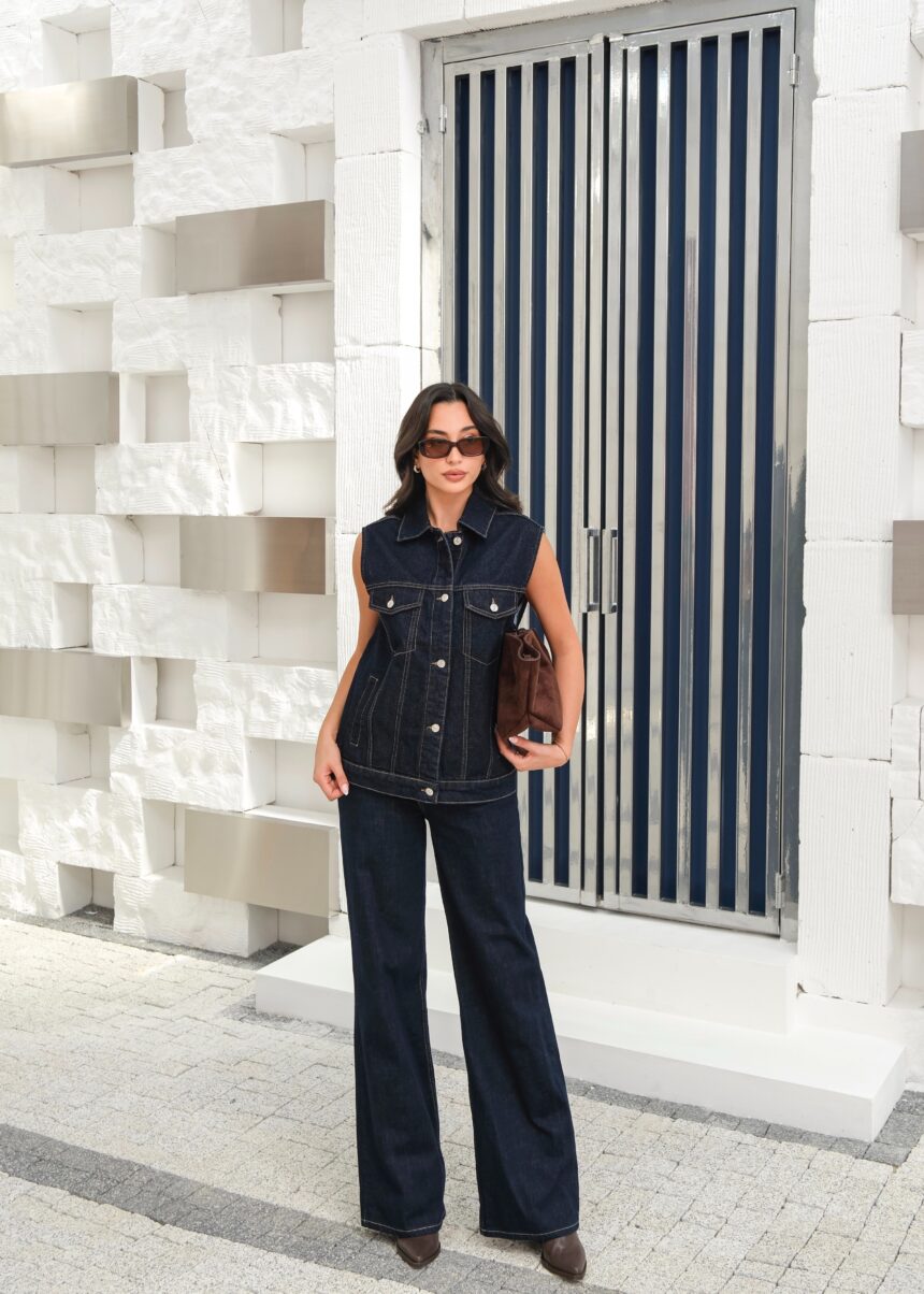 Kapsül Gardırop Koyu Mavi Denim Yelek